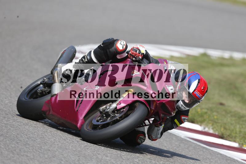 Archiv-2025/49 26.08.2025 Cornu Master School ADR/rot-rouge/0